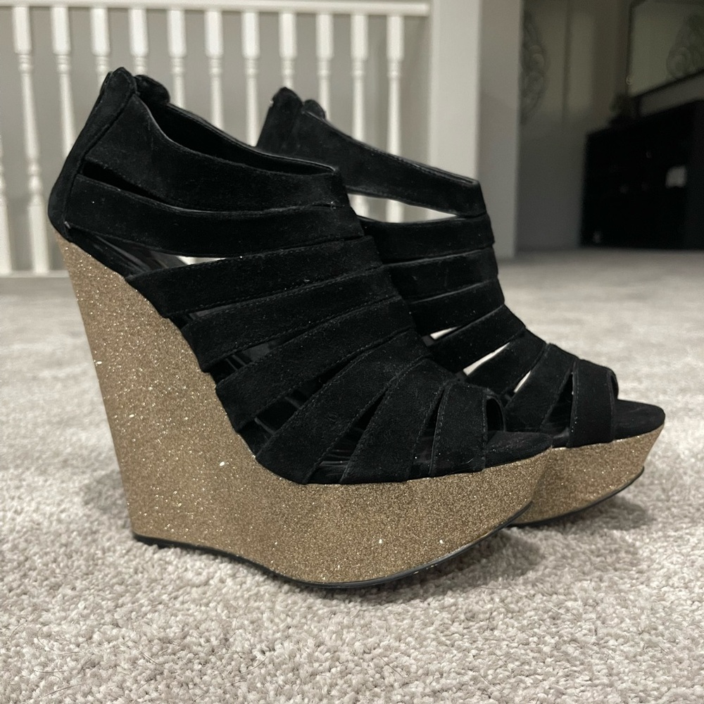 Aldo brand high heels